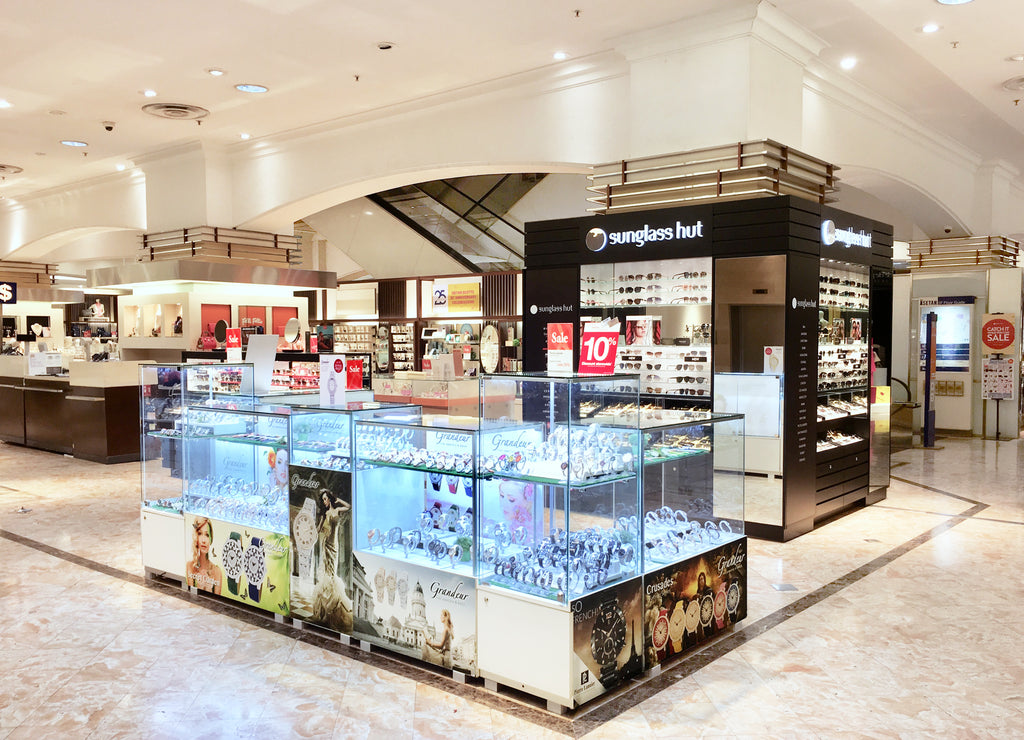 New Grandeur Outlet and Isetan Scotts, 350 Orchard Road, Shaw House Level 1, Singapore 238868